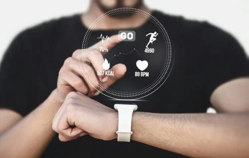 اندازه گیری بلادرنگ قند خون بدون سوزن
