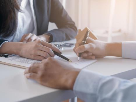 کاریابی و استخدام حرفه ای باش