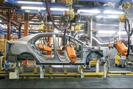 معاونت علمی و فناوری ریاست جمهوری به كمك خودروسازان كشور بیاید