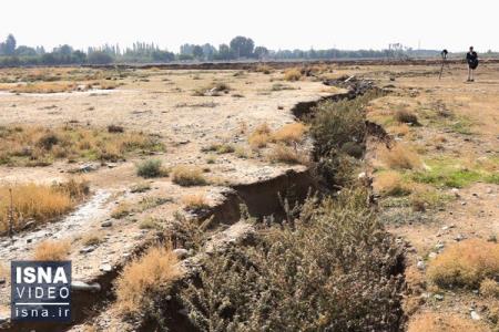 پسته كاری در استانی كه بیش از 8 هزار كیلومترمربع آن دستخوش فرونشست خطرناكست !