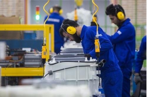 تدوین شیوه نامه ساماندهی و بهبود برگزاری دوره های كارآموزی با استفاده از تجارب دانشگاه ها